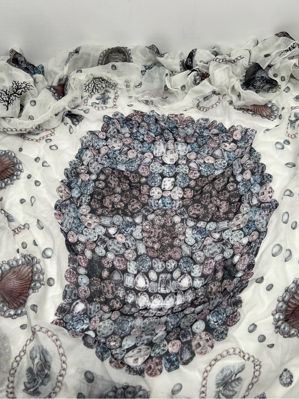 Alexander McQueen Blown Up Skull Scarf White Black 138x138cm Made in Italy